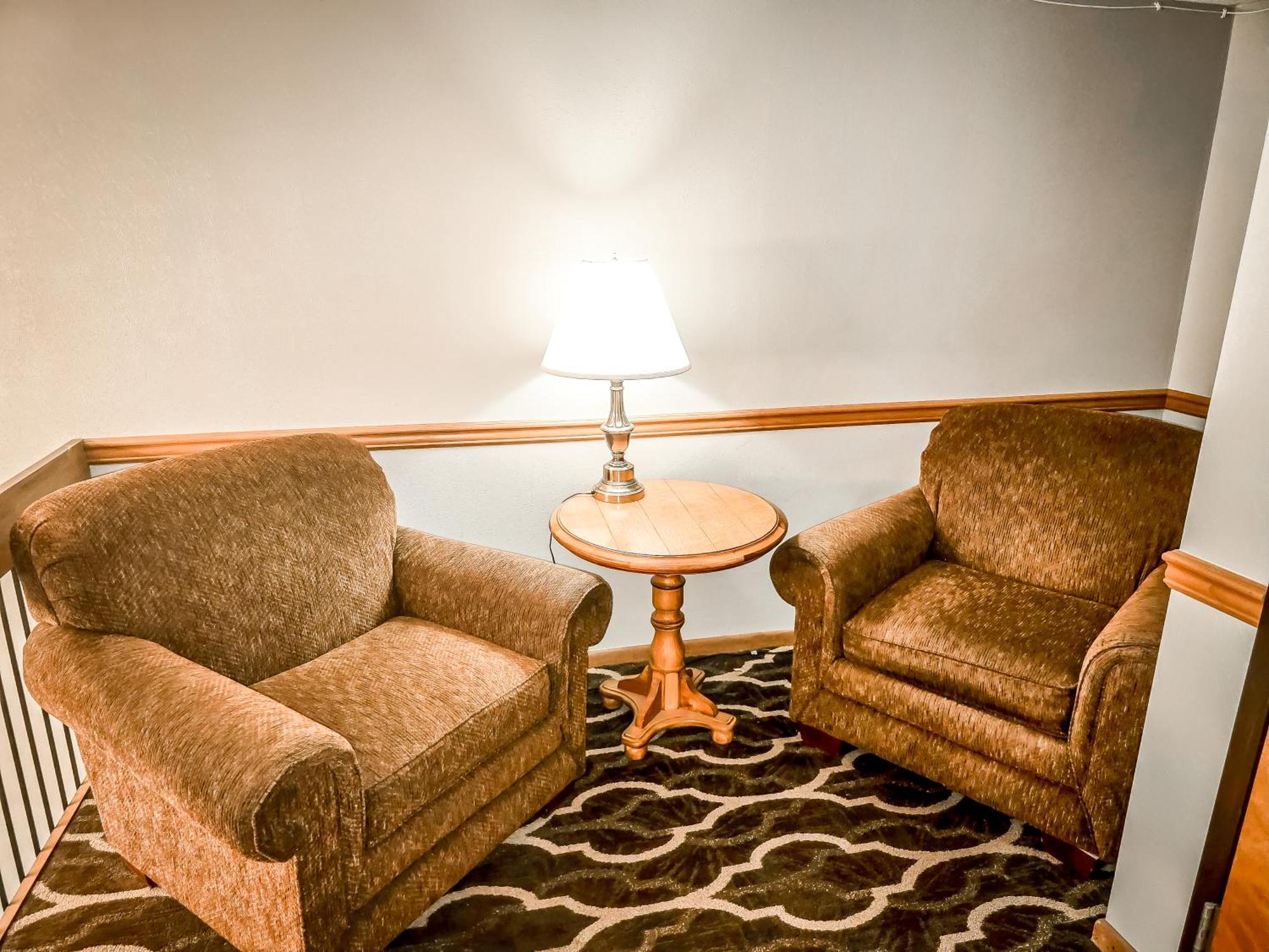 Quality Inn Селінсгров Екстер'єр фото
